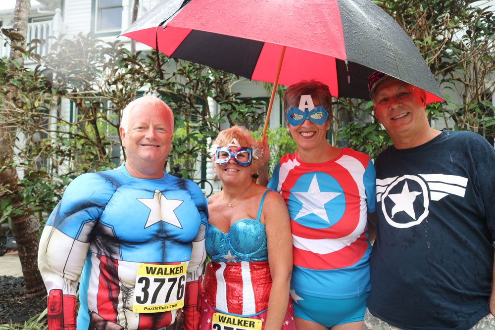 Heroes and Villains 5K 2017 photo - Duval Street, Key West